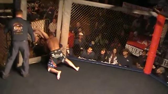 KCMMA, Vulcan Fights, Chance Thackston vs. Seth Snodgrass Rd. 2, Armbar Finish смотреть онлайн