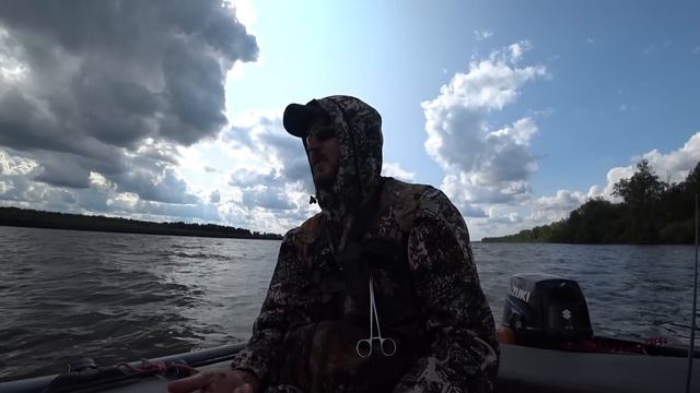 НА ДНЕ ДРОВА, ЗНАЧИТ БУДЕТ ЖОР!! Рыбалка в коряжнике! Джиг, крупный судак. Рыбалка на Оби. смотреть онлайн