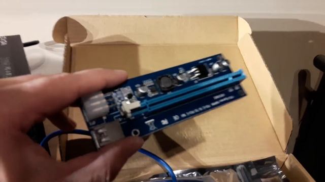 PCIE 1X Riser Unboxing and Overview смотреть онлайн