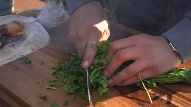 So Schmeckt SCHASCHLIK Aus Dem KAZAN !
