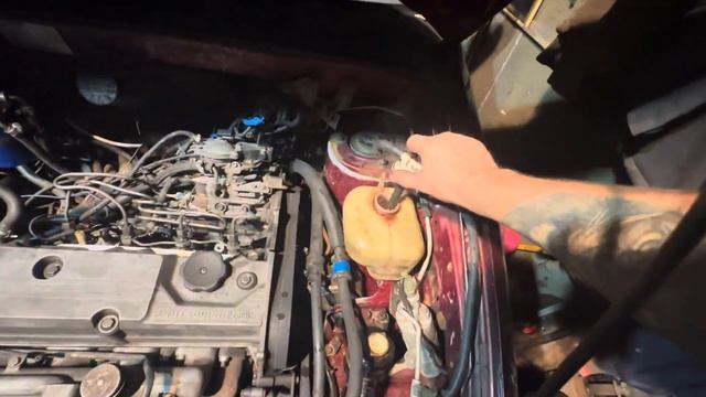 Mitsubishi RVR кипит в расширительном бачке идёт белый дым,заменил прокладку гбц проблема не ушла!!! смотреть онлайн