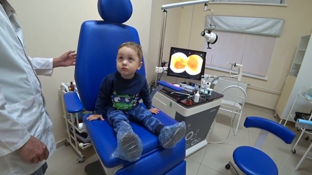 VLOG: ОСМОТР У ВРАЧА. ОСТРЫЙ ОТИТ смотреть онлайн