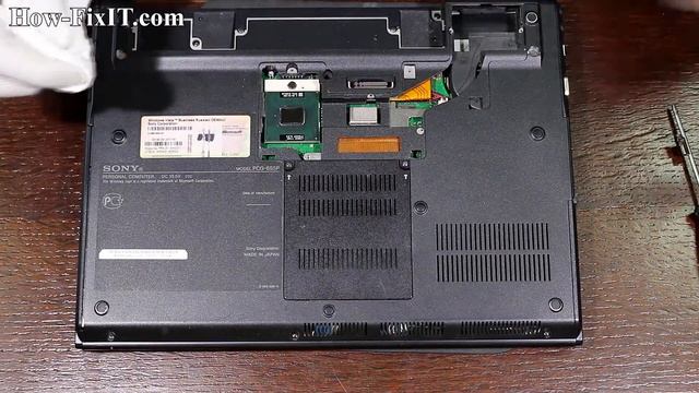 How To Disassemble And Clean Laptop Sony VAIO PCG-6S5P VGN-SZ6RXN