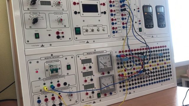 Видеоурок. Лабораторная р.Трехфазная  цепь при соединении потребителей по схеме «треугольник
