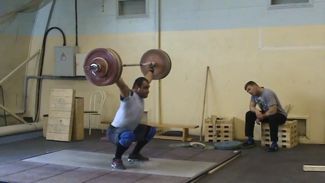 Weightlifting, Vasiliy Polovnikov & Vladimir Safonov, snatch without jump 170kg x 3, 05/2014 смотреть онлайн