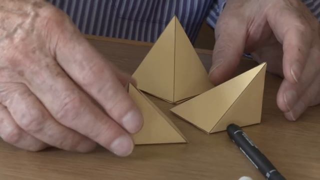 The Volume of a Sphere - Numberphile смотреть онлайн