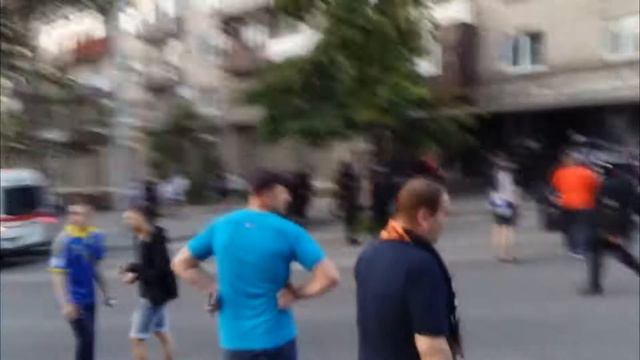 Полиция вежливо объясняет как нельзя делать, влог - vlog Дневник Сережи смотреть онлайн