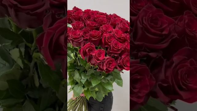 SPBROZA.RU| Купить 51 розу 110 см в Санкт-Петербурге. Розы 100 см. Метровая роза. смотреть онлайн