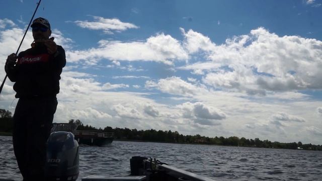 Quantum Throttle & Vantex - PL смотреть онлайн