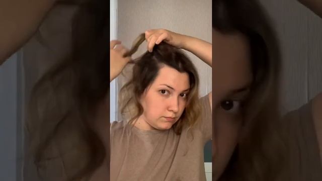 Быстрая и легкая укладка на каре ? #укладка #каре #прическа #локоны смотреть онлайн