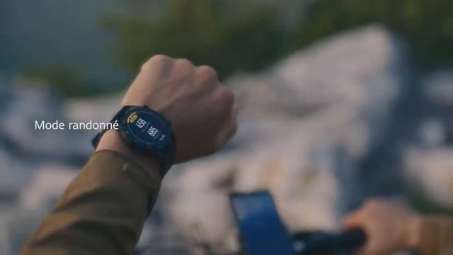 TOP 3 : Meilleure Montre Connectée 2021 смотреть онлайн