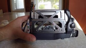 Cleaning HI8 Video8 Digital8 video head the correct way