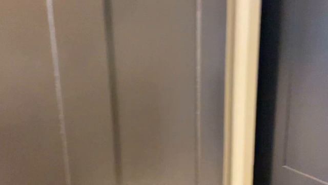 Silent Gallery Tour - Hylton Nel at Eighty смотреть онлайн