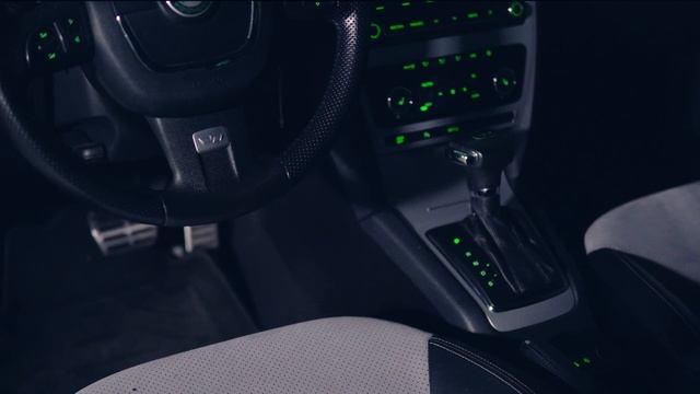 Skoda Octavia RS смотреть онлайн