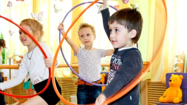 День космонавтики. Частный детский сад "Развитие". смотреть онлайн