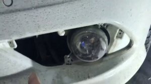 Замена лампочек «противотуманок» Мерседес w204 AMG обвес