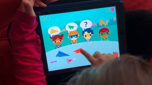 Superheroes Academy - Aprendemos los Colores смотреть онлайн