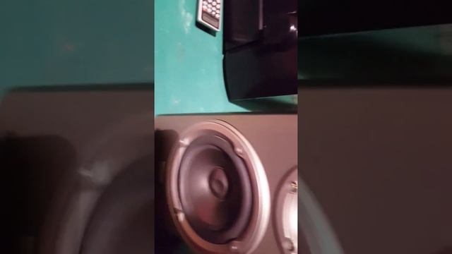 JBL E20 смотреть онлайн