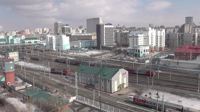 Электропоезд ЭД4М сообщением Тогучин - Новосибирск-Главный смотреть онлайн