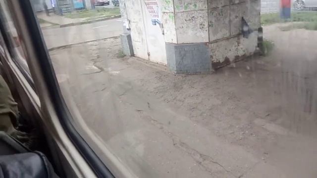 остановка на перекур водителей трамвая 6/27 Харьков смотреть онлайн