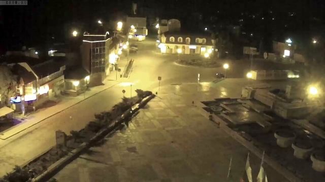 Вебкамера "Площадь Советская". Запись 20.04.2016 00:00:15 смотреть онлайн