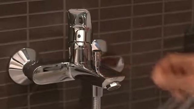 Смеситель Hansgrohe Logis 71400000 смотреть онлайн