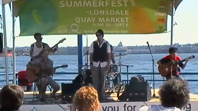 Walking Away (Live) MANN feat. Des Larson смотреть онлайн