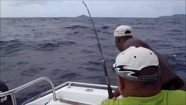 Ловля рыбы-парусник на морской тролинг. Сейшельские острова