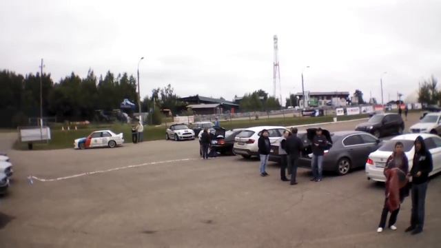 Ar.Drone 2.0 Полет на Bmwfestival 2013 смотреть онлайн