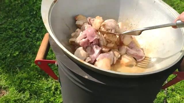 ОВОЩНОЕ РАГУ С МЯСОМ В КАЗАНЕ НА ДАЧЕ смотреть онлайн