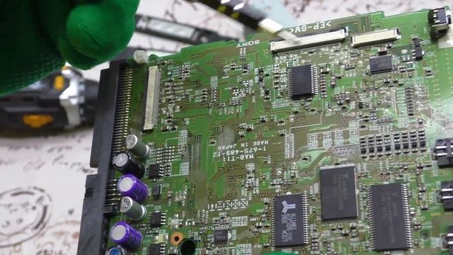 Разбираем Стример SONY SDT-11000. Богатые платы внутри. смотреть онлайн