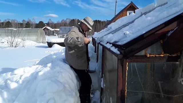 Для чего я откапываю теплицу? смотреть онлайн