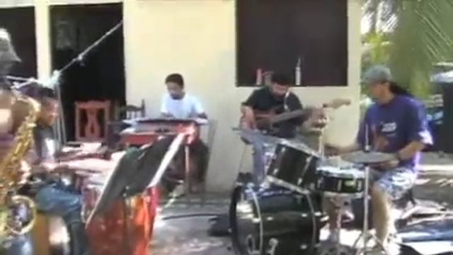 silvestre martinez quintet, rehearsing at my house. in pto angel, "reaction" смотреть онлайн