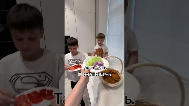 Готовим бургеры. Что скажут дети? #семья смотреть онлайн
