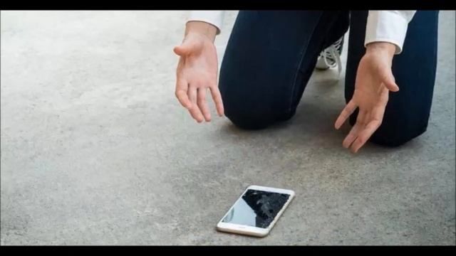 Экран протектор не спасет ваш смартфон от падения!Не злоупотребляйте им! смотреть онлайн