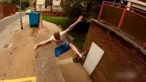 30 САМЫХ ЖЁСТКИХ ПАДЕНИЙ С НЕУДАЧНОГО ПАРКУРА