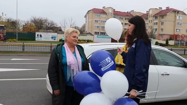 Как «Белнефтестрах» поздравлял пинчан с Днем автомобилиста смотреть онлайн