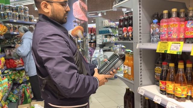Дети так быстро растут... Не успеваем покупать новые вещи! смотреть онлайн