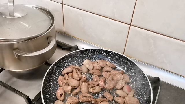 Gotuję grykę z soczewicą z sercami??? Готовлю гречку с чечевицей с сердечками? смотреть онлайн