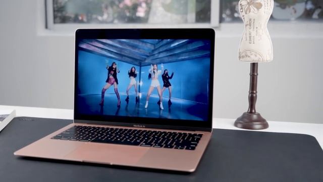 Trên tay Macbook Air 2018: Loạt nâng cấp đáng giá, cấu hình, màn hình смотреть онлайн