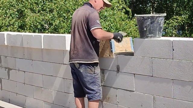 Гараж из Пеноблоков на Монолитной Плите, Крыша Односкатная смотреть онлайн