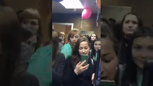 Нелли Ермолаева Periscope 16.12.15 "Открытие студии" смотреть онлайн