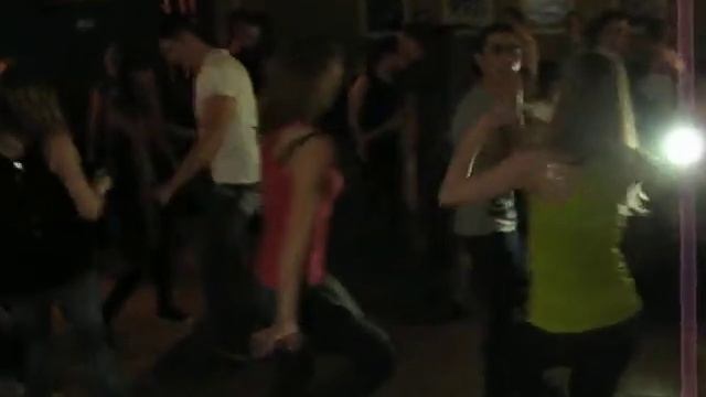 Реггетончик в кофейне F.R.I.E.N.D.S.13.04.2013 смотреть онлайн