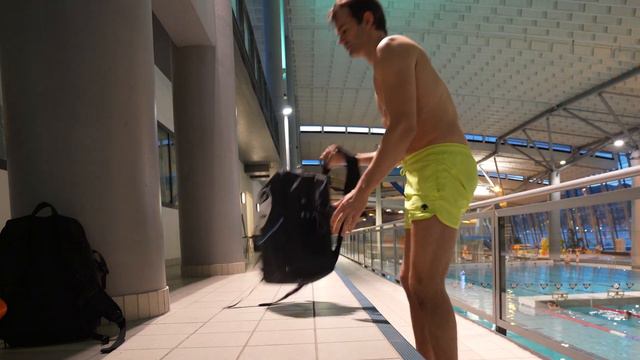 Forget The Mini Diving Tank, This Is Better смотреть онлайн