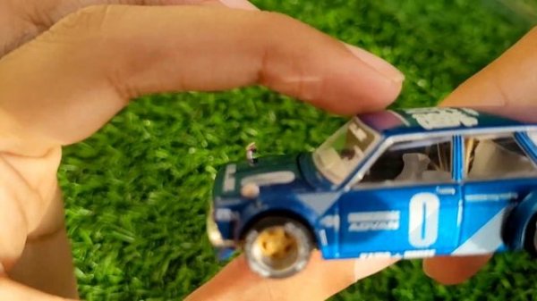 DATSUN 510 WAGON - BLUE KAIDO HOUSE X MINIGT 1/64 DIECAST MODEL WITH OPENING HOOD