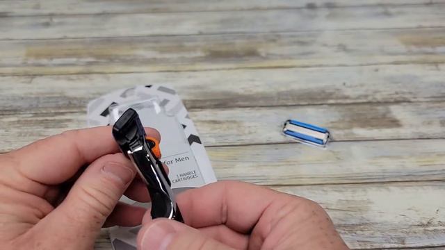 REVIEW Amazon Brand Solimo 5 Blade Razor for Men HOW WELL DOES IT SHAVE? смотреть онлайн
