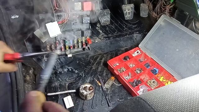 Плохой контакт. Оплавленный разъем. Профессиональное устранение. смотреть онлайн