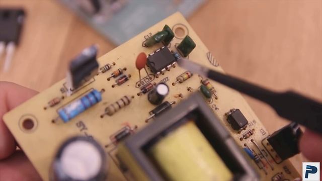 How SMPS WORK? | SMPS कैसे काम करता है? | SMPS Components Full Details | Electronics | Power Supply смотреть онлайн