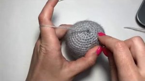 Заяц крючком. Бесплатный МК Пасхальный кролик крючком. Часть 1