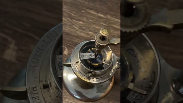 Кто знает что это за приблуда ?)